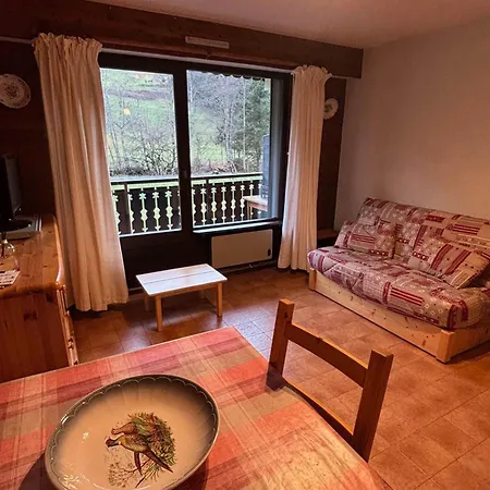 Près Des Pistes Du Crêt Béni Avec Balcon - Fr-1-692-67 Appartement Abondance