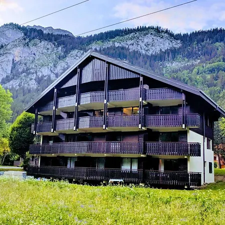Près Des Pistes Du Crêt Béni Avec Balcon - Fr-1-692-67 Appartement *